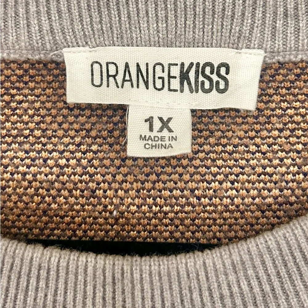 Orange Kiss Women’s Gray Sweater with Golden Puppy Dog Design Size 1X - Picture 5 of 7